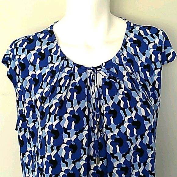 Liz Claiborne Soft Silky Top. Size PL - Picture 2 of 8